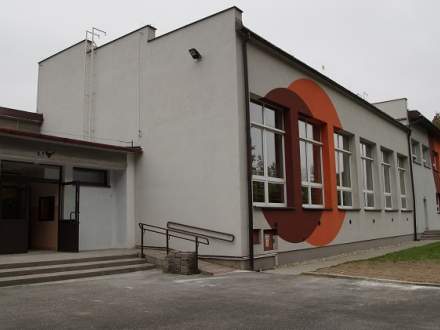 Szkoła w Drogomyślu